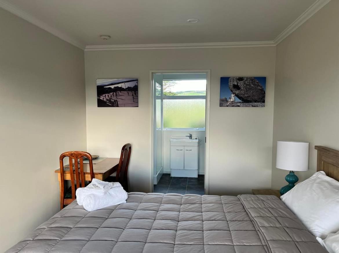 Riverton Holiday Park Bagian luar foto