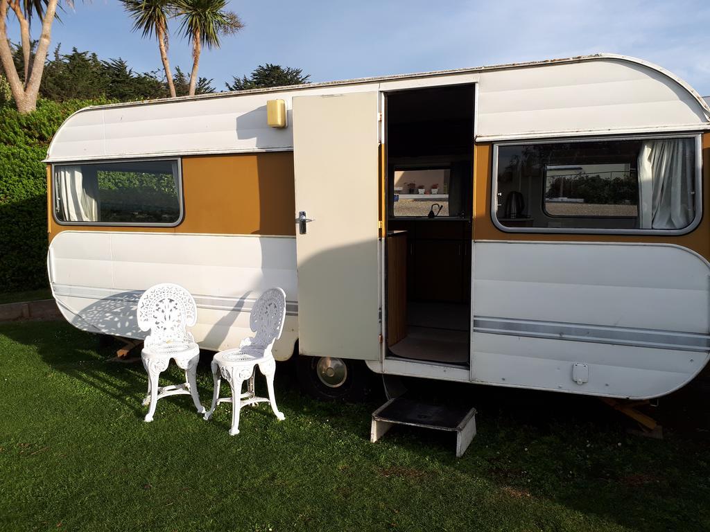 Riverton Holiday Park Bagian luar foto